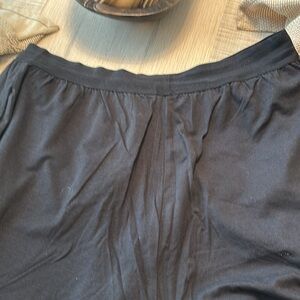 SKIMS NWOT  Black loose boyfriend pants M.